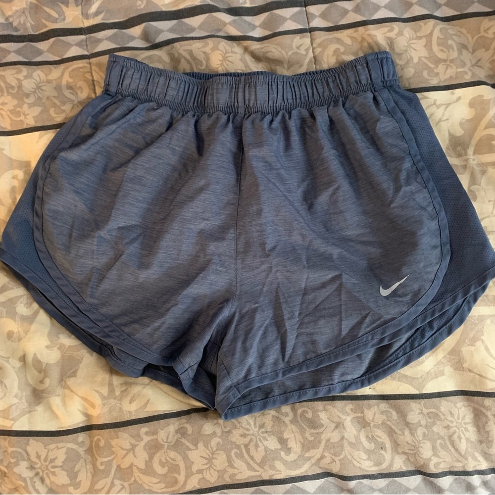 🌈 Colorful Planet • Black Ruffled Top Shorts - Picture 4 of 7